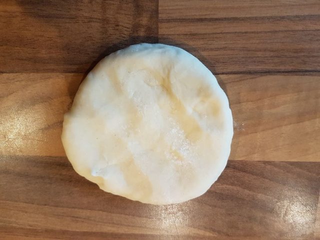 Gefüllte Spinat Feta Päckchen auf dem ROCKCROK®-Grillstein