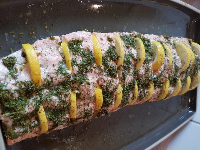 Lachs auf der Pampered Chef Servierplatte