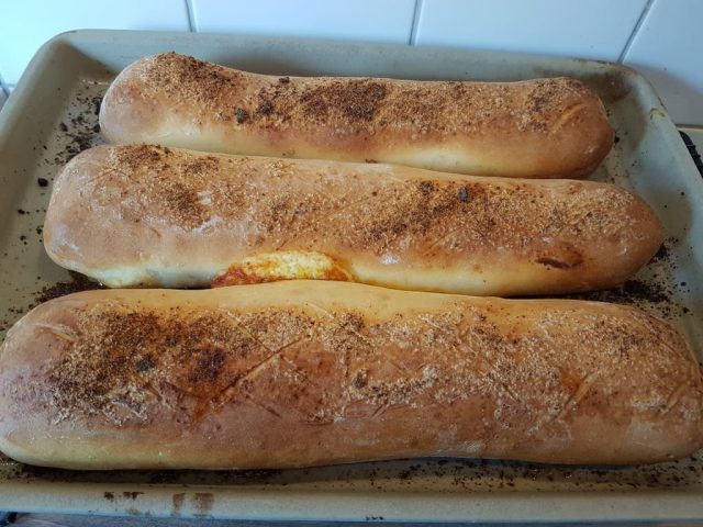 Tomaten Mozzarella Baguette auf dem Großen Ofenzauberer von PamperedChef®