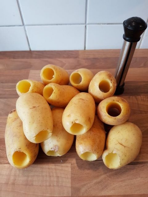 Gefüllte Kartoffeln auf dem großen Ofenzauberer von Agnes