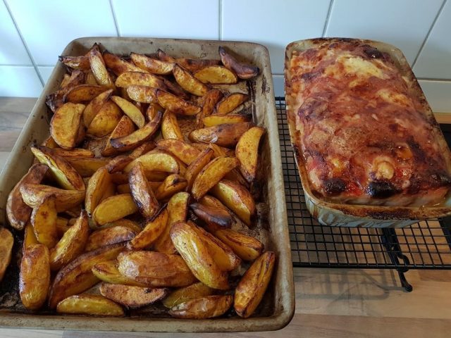 Pizzafleischkäse aus dem Zauberkasten von Pampered Chef