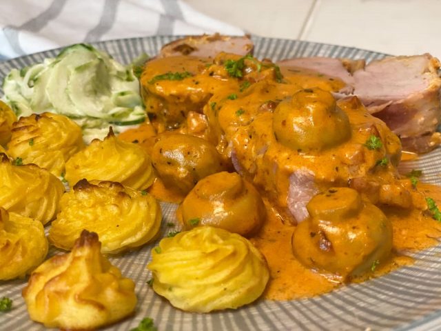 Schweinefilet / Schweinelende "Jäger Art"