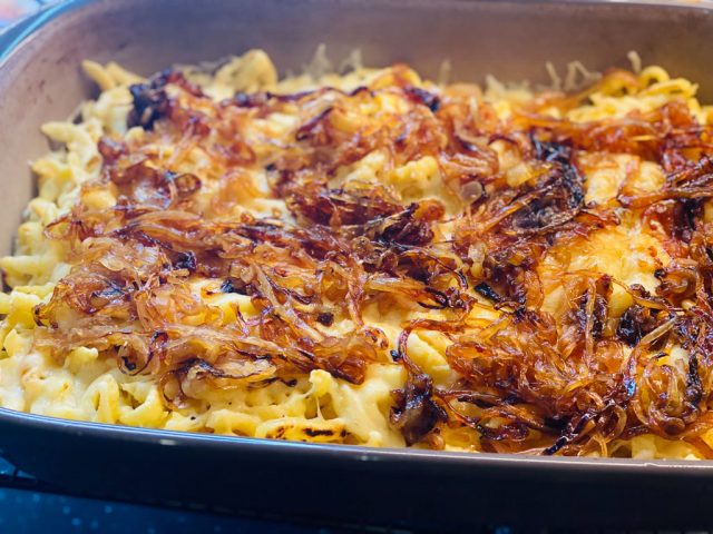 Käsespätzle aus der Ofenhexe