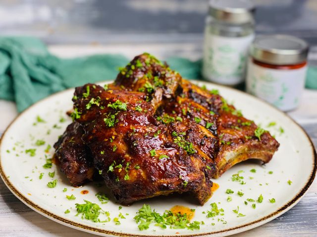 Smoky Baby-Back-Ribs aus dem Air Fryer