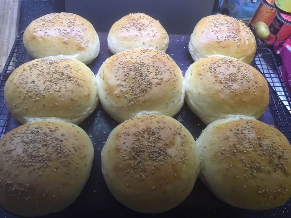 Hamburger Buns eins meiner Lieblingsrezepte von Slava