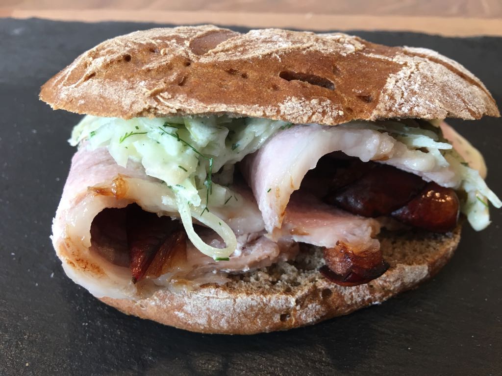 Burgunderbackschinken auf dem RockCrok oder Ofenmeister