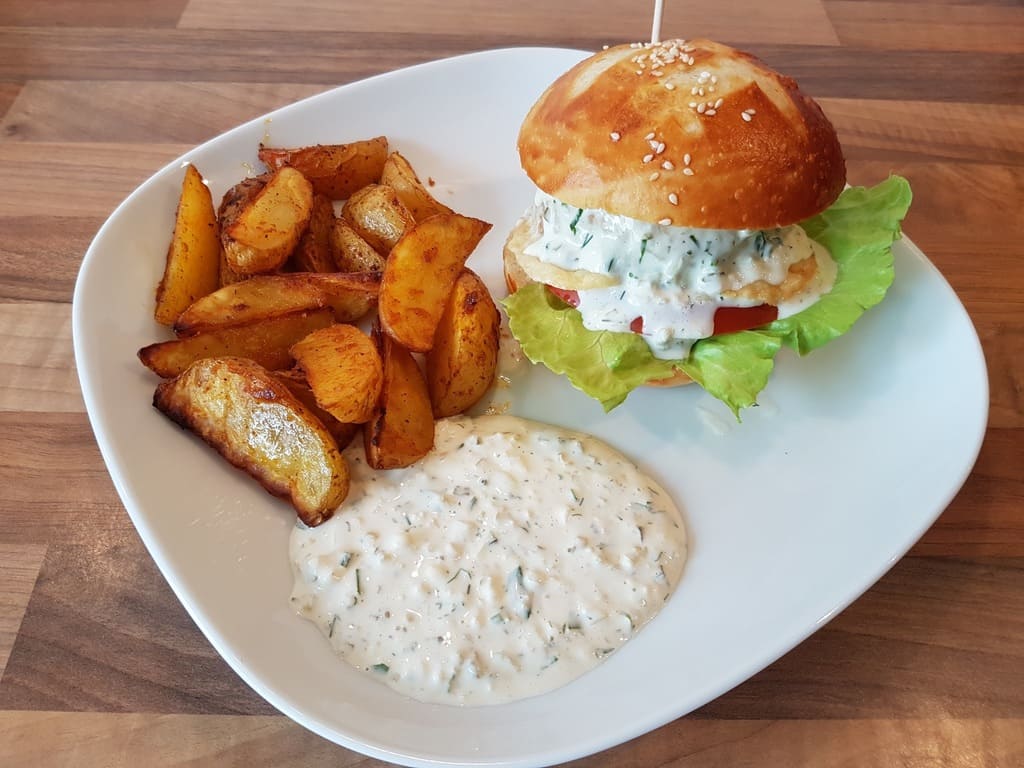 Weiche Buns und Remoulade für Fischburger