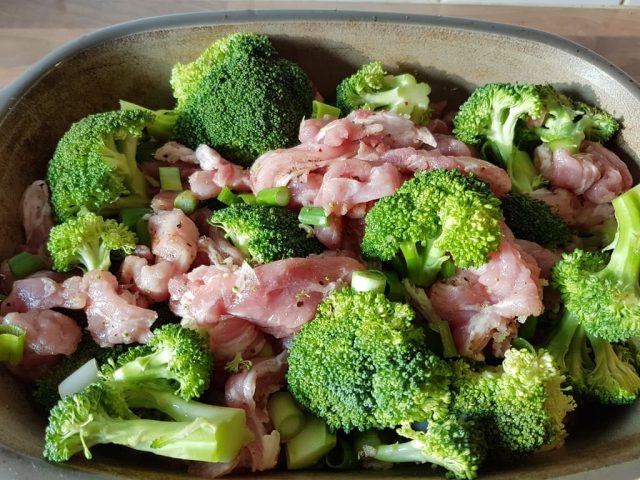 Curry Geschnetzeltes mit Brokkoli aus dem Ofenmeister