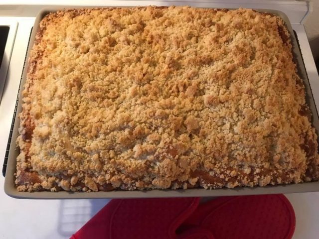 Mandarinen-Streusel-Kuchen auf dem großen Ofenzauberer von Pampered Chef