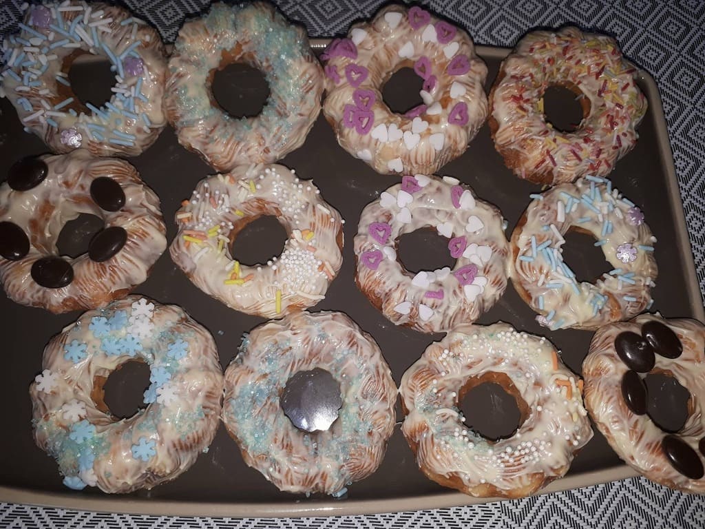 Donuts aus dem Backofen in der Mini-Gugelhupfform von Pampered Chef®
