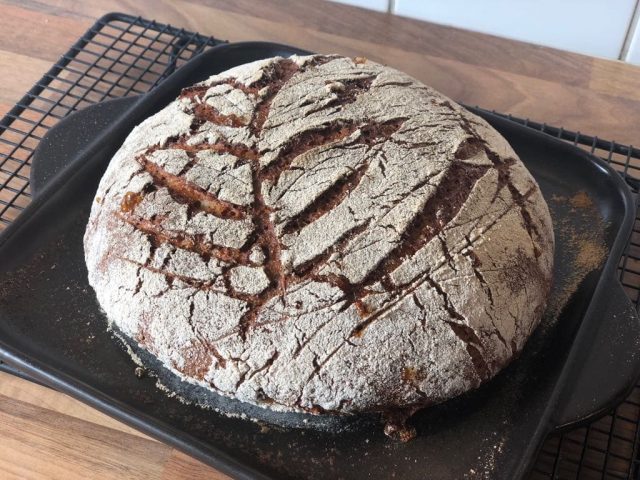 Kümmelkönig auf dem ROCKCROK® - kleiner Grillstein