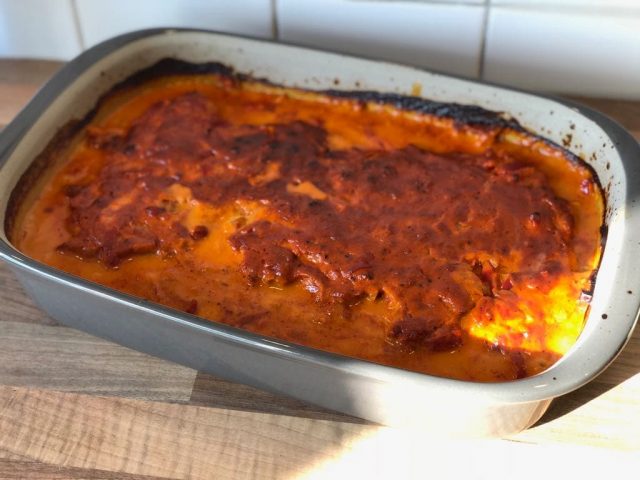 Paprika Rahm Schnitzel / Hähncheninnenfilet für die rechteckige Ofenhexe