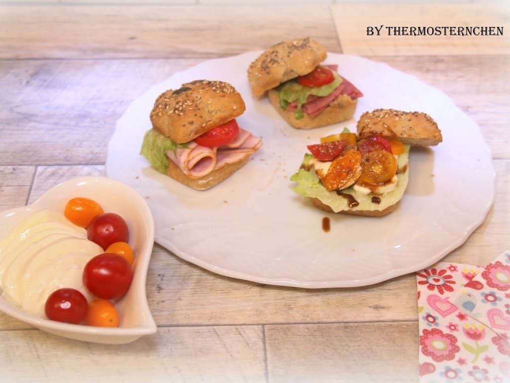 Weltmeistersnackbrötchen aus der Brownieform Deluxe von Pampered Chef®