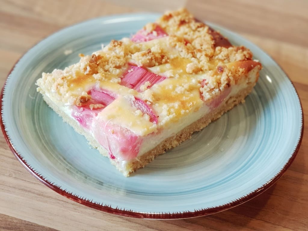 Rhabarber Käsekuchen vom Pampered Chef Backblech mittel