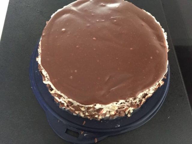 Yogurette Torte von Nadine Hofmann mit Thermomix® und KitchenAid®