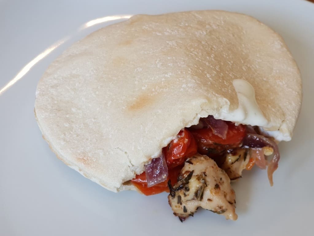 Chicken Souvlaki vom Backblech mittel