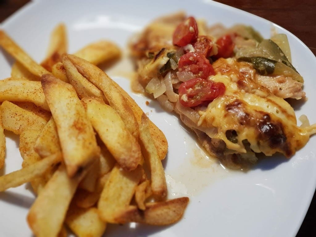 Seelachsfilet ala Hotdog Style in der großen Ofenhexe