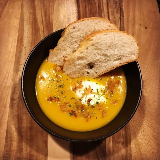 Butternut-Kürbissuppe