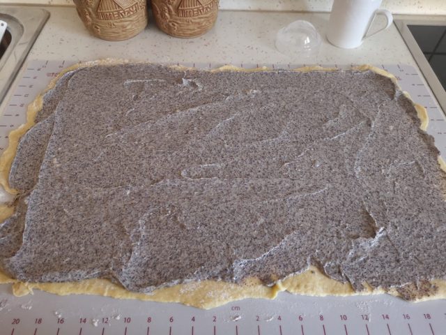 Mohnstangen / süßes Mohnbrot