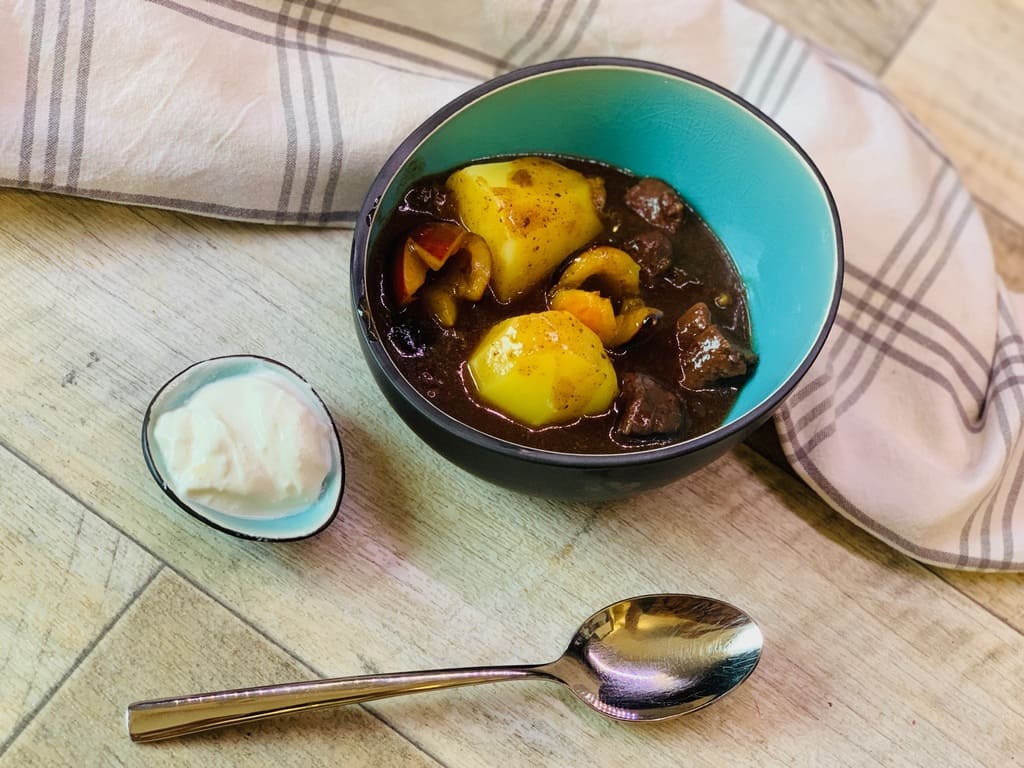 Pflaumen-Gulasch aus dem Ofenmeister von Pampered Chef®