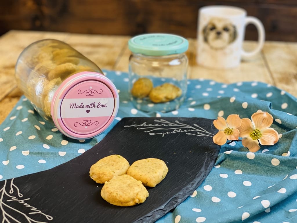 Thunfischkekse für Hunde und Katzen