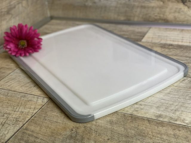 Großes Schneidebrett