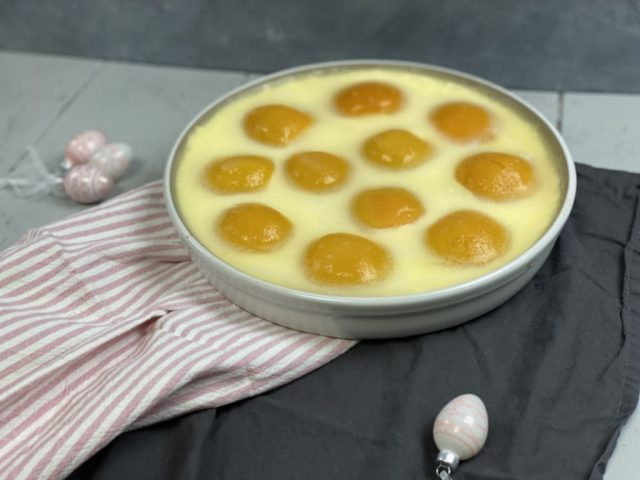 Spiegeleikuchen aus der Runden Ofenhexe