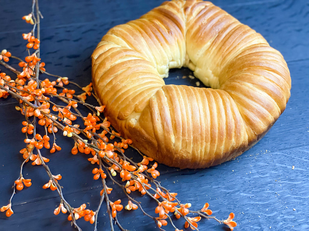Wool Roll Bread / Wollknäul / Osterbrot