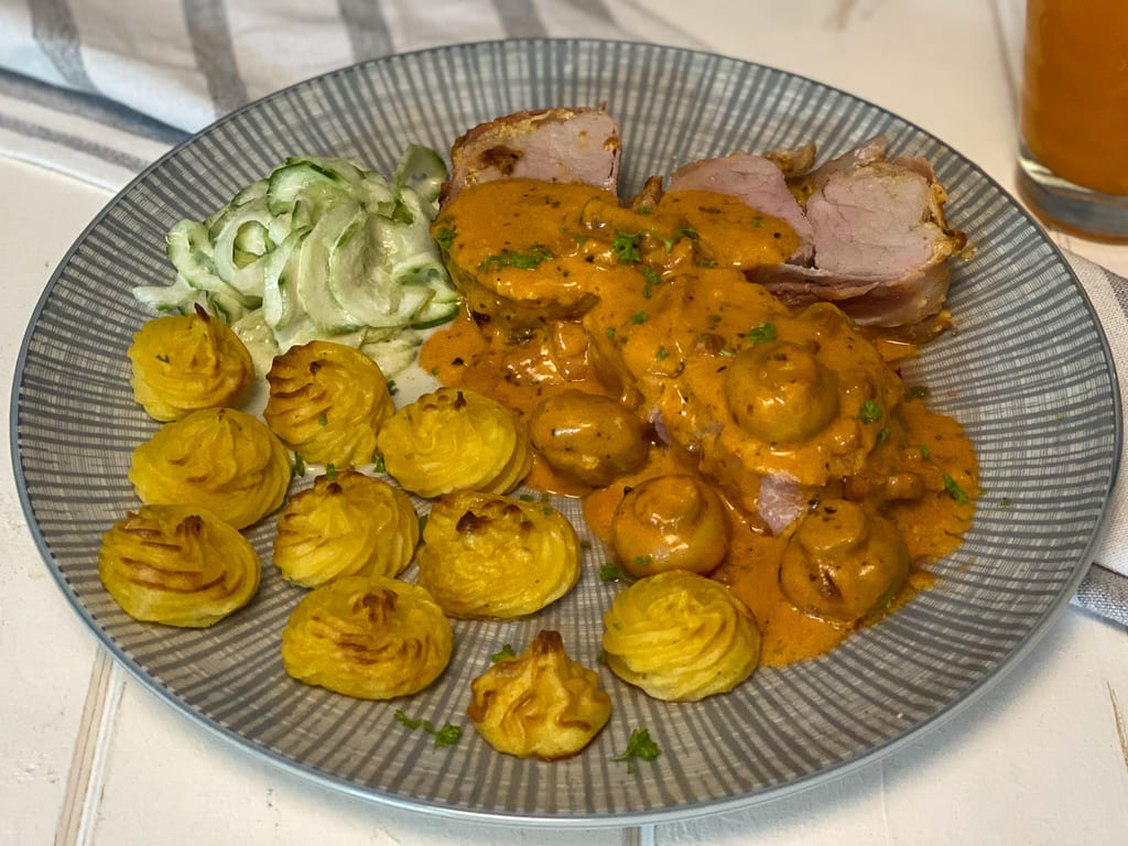 Schweinefilet / Schweinelende “Jäger Art”