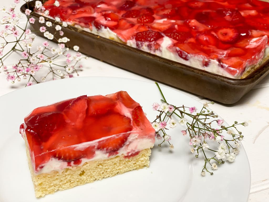 Erdbeerschnitten vom großen Ofenzauberer