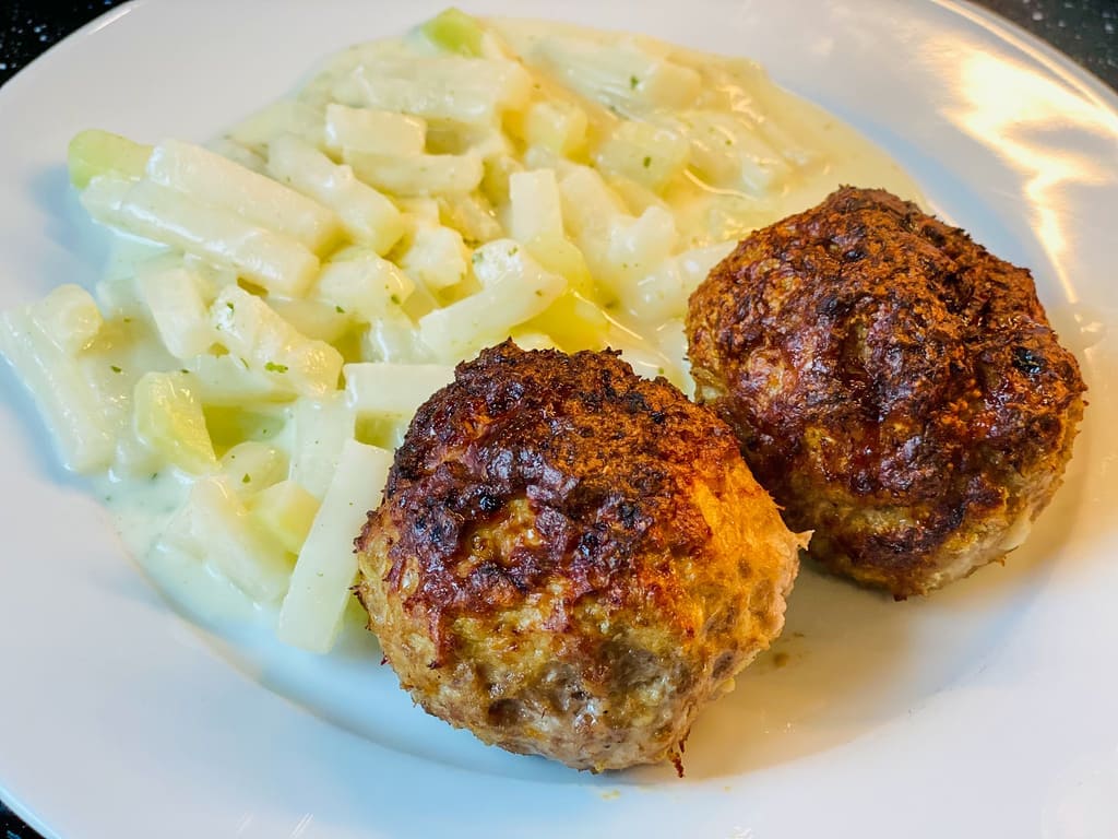Buletten / Frikadellen / Klopse – Aus dem Air Fryer