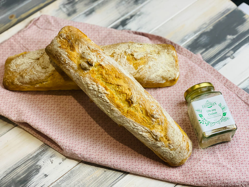 Baguette aus der Kuchenform für Nummern und Buchstaben