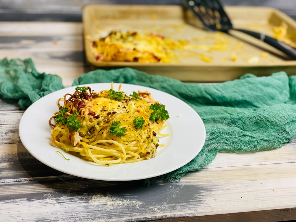 Spaghettinester mit Spiegelei – Fantastische Resteverwertung –