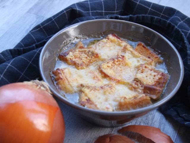 Französische Zwiebelsuppe