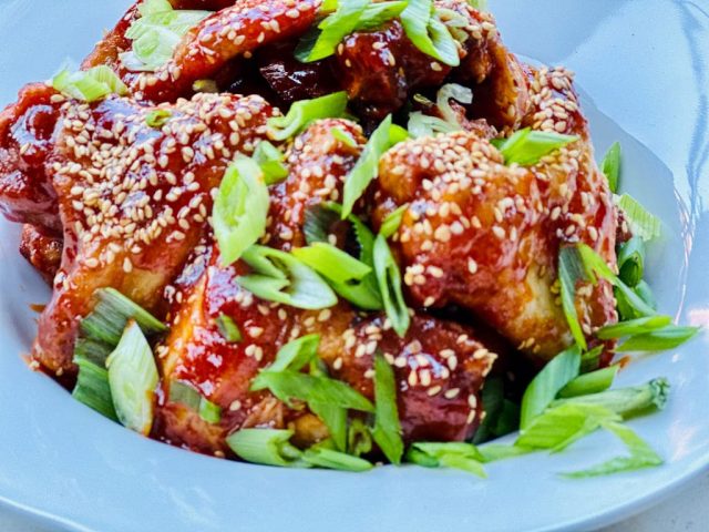 Koreanische BBQ Wings