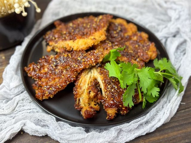 Gebackene Enoki Pilze