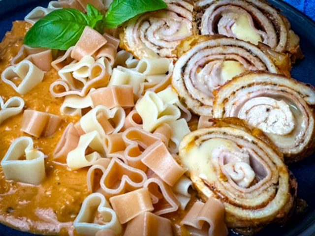 Gerollte Ofenschnitzel Toskana